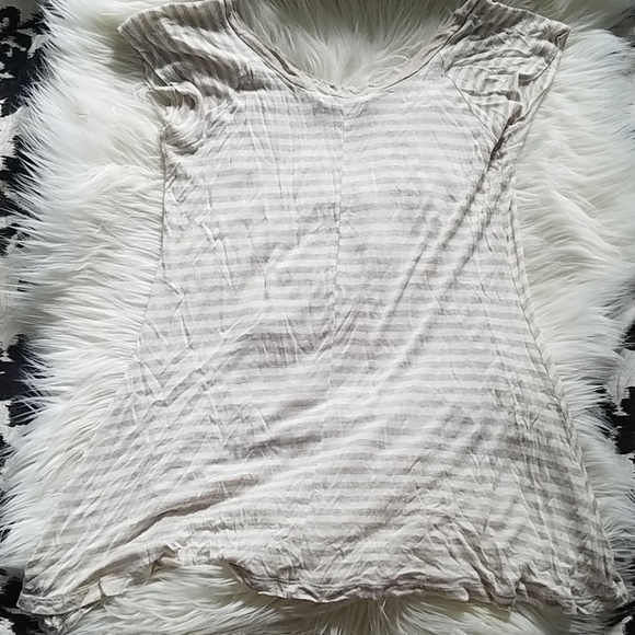 New York & Company Top XS - Picture 3 of 3